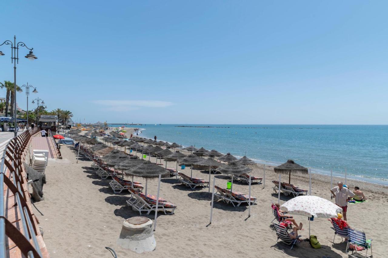 Central panoramic view seaside studio apartment Benalmádena Exterior foto