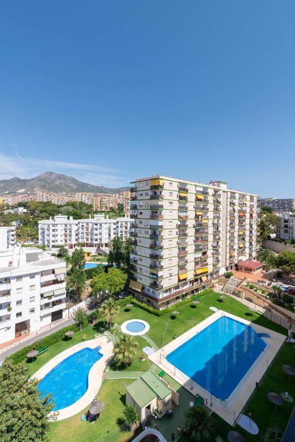 Central panoramic view seaside studio apartment Benalmádena Exterior foto
